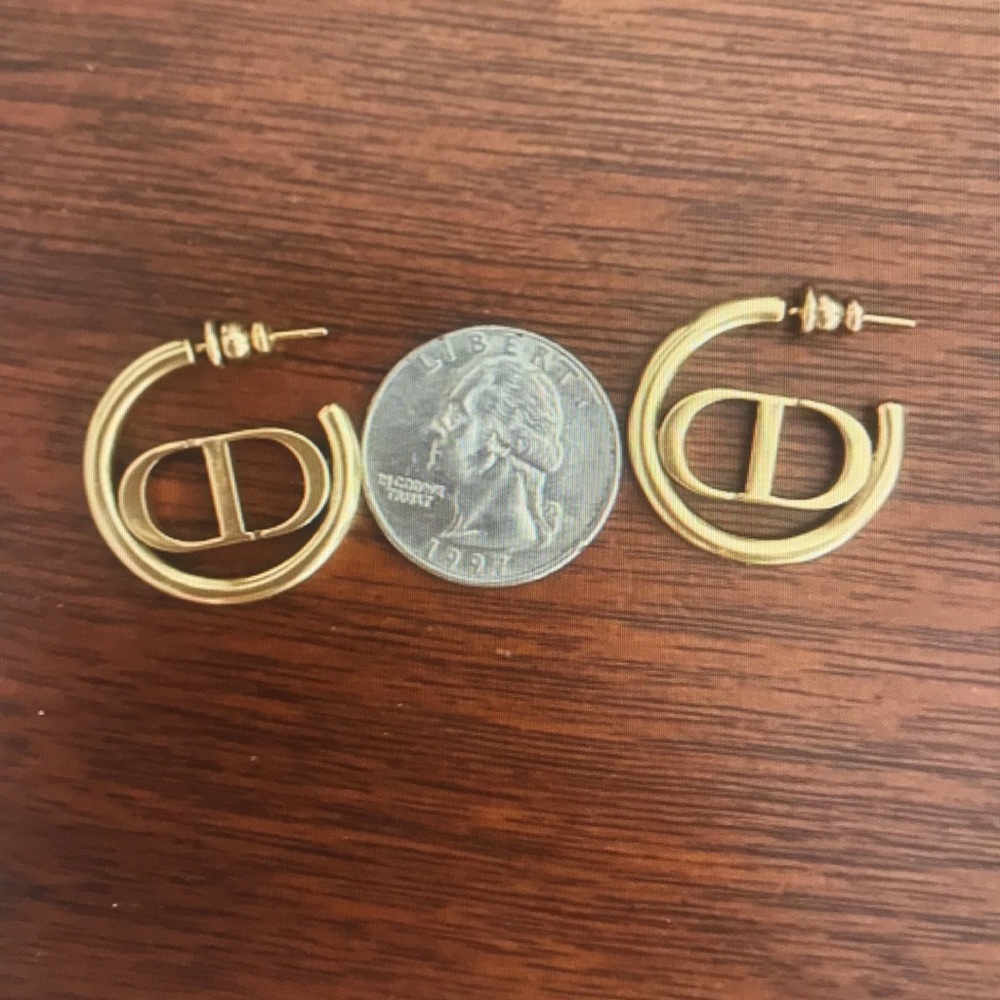 Dior Gold earrings